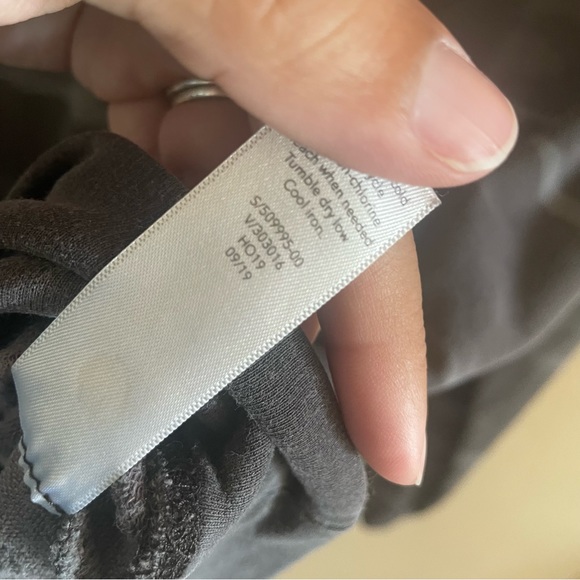 Athleta Studio to Street Camo Sweatshirt XS EUC - Picture 3 of 7